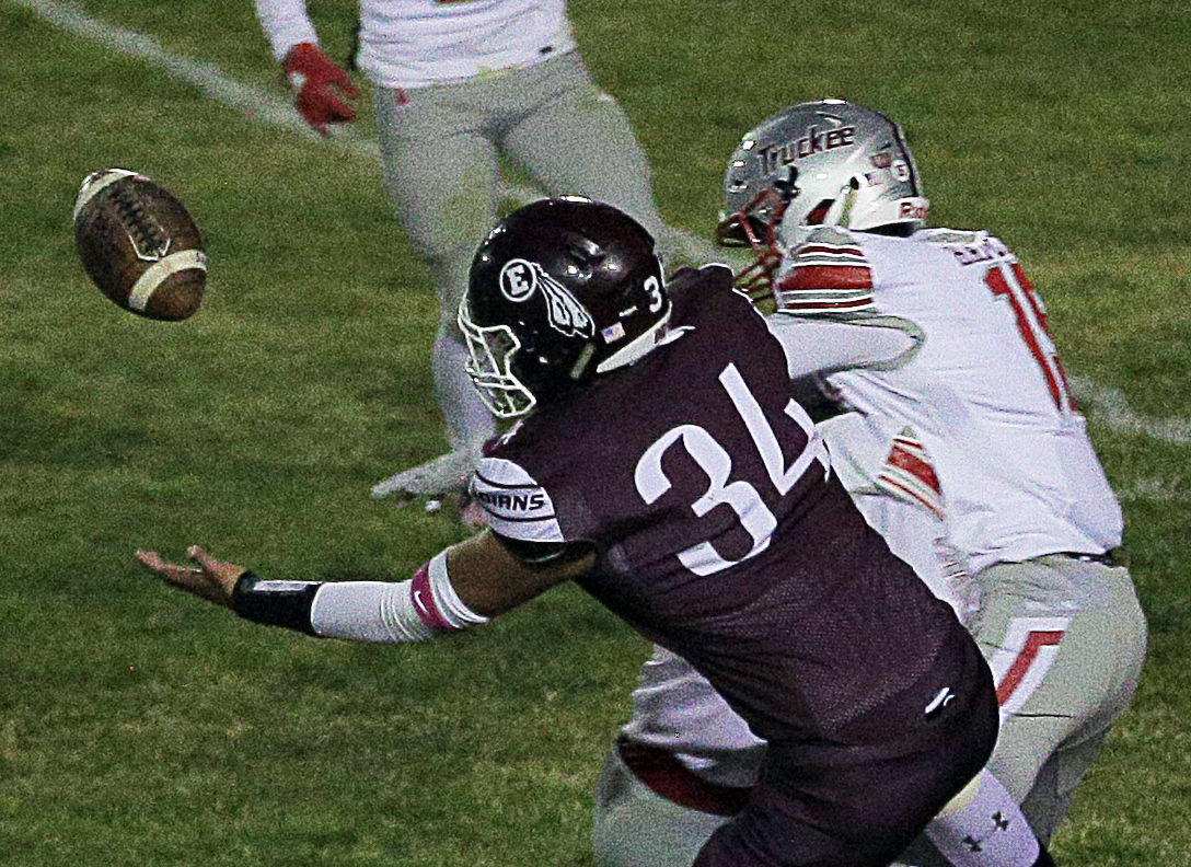 Truckee at Elko Football 10.jpg